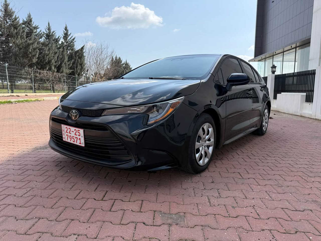 بيكاجو موديل 2024 موصفات LE 
ردارت امامي و خلفي و جانبي ضرر ربع بولند بدون دوخل و بدون ايربك سياره كل شرط 
سعر 136$ مجال مكان عقره سياره رقم كاتي تترقم اربيل دهوك و سلمانيه حسب رغبه رقم تلفون كورك وتساب *********** دهوك, العراق
