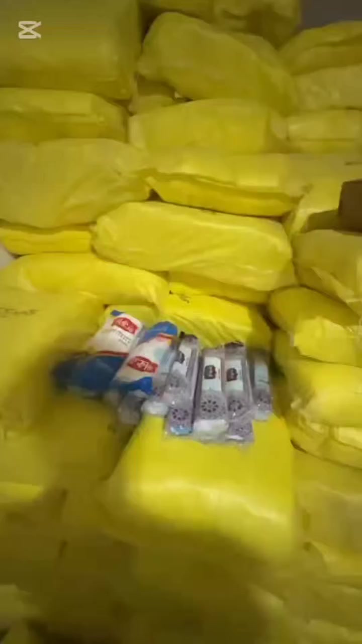 � لا تشتري قبل ما تشوف عرضنا 🔥

سفرة طعام + علاگ نايلون فل ستندر بسعر جملة  وجودة مضمونة

إذا عندك مطعم، بقالة، أو محل مواد غذائية
فأنت تحتاج منتج يتحمل الشغل اليومي بدون تمزق وبدون خسارة 👌

✅ سفرة طعام قوية – مرتبة – تتحمل الاستخدام الثقيل
✅ علاگ (أكياس نايلون شفافة) سماكة عالية – ما تتمزق بسرعة
✅ جميع الأحجام متوفرة
✅ أسعار خاصة لأصحاب المحلات والكميات الكبيرة

💰 ربحك يزيد لما تشتري بسعر مضبوط وجودة تدوم
🚚 توصيل سريع
📦 تجهيز كميات كبيرة فوراً

📲 احجز الآن قبل نفاذ الكمية
📞 للاستفسار: (***********) المكان بغداد جميله ملاحظه جمله كميات كبيرة
