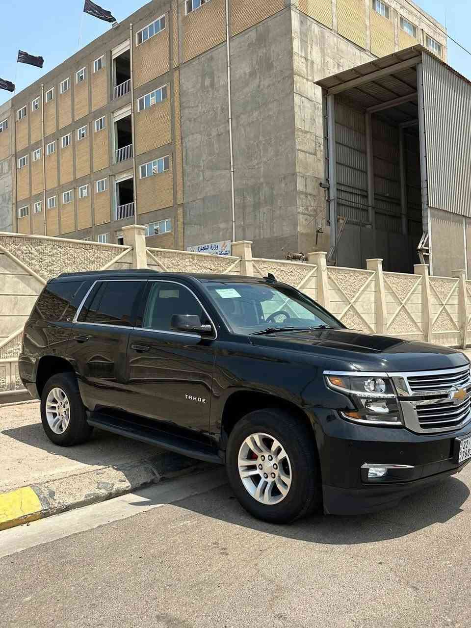 تاهو LT2018 بلاس مستلم هزة باقيلة تسقيط رقم وكمرك بدون كص دخول جديد
فول مواصفات عده البصمه وثلاجه
سلايت
كشن هزاز
تدفئه بالكشنات
شاشه كبير
كامره HD
كشنات منفصل ملكي
كشن ميموري خزن
صندوق كهربائي
ماشية السياره110 الف
حادثه تبديل جاملغ السائق وطرف من البنيد ولجاملغ الثاني صبغ قليل
زنون اصلي
السياره بوليش جديد
تايرات ستخدام 80%
السعر 200 وبيه مجال  عنوان بصرة
***********

