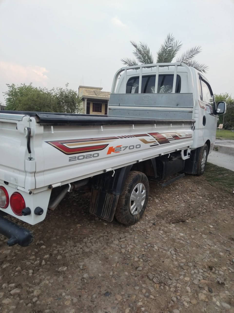 السلام وعليكم البيع كيه موديل 2020 رقم بغداد مكفوله كفاله عامه محرك لا تنقيص وله تبخير كير شاصي اكسن مكفوله سياره جديد تحويل مباشر تبريد تدفه شقال السعر 130 وبيه مجال الرقم ***********
