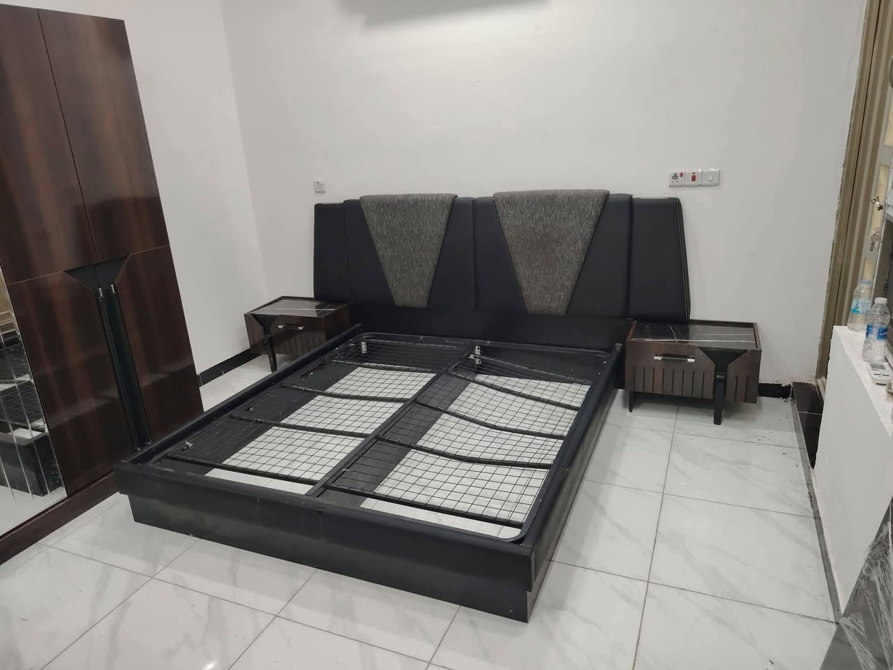 السلام عليكم زبائننا الكرام
كيا حمل #نقل_اثاث و انواع الاغراض داخل وخارج بغداد ويوجد نجار غرف فتح وشد وصيانة جميع انواع غرف النوم #_ملاحضه_يوجد_صيانه_غرف يوجد عمال متخصصين تفريغ و تحميل مع فتح و شد سبالت الاستفسار الاتصال على الرقم 

*********** متوفر واتس
