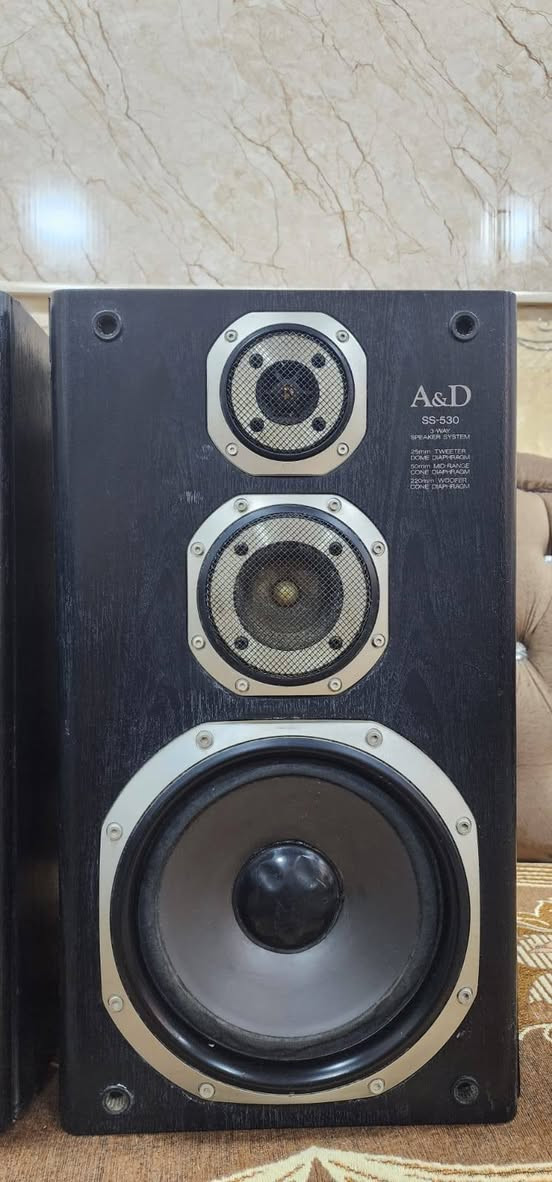 السلام عليكم سماعات شغالة قوتهم ١٠٠ واط ٦ اوم السعر ٥٠ الف مكان موصل والفيديو موجود بالمنشور يوجد توصيل


**إذا كنت صاحب هذا الإعلان وتريد حذفه لأي سبب، رجاءا أرسل رسالة إلى الدعم الفني**