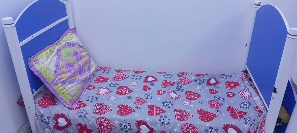 جربايه اطفال ترهم حته اكثر من عمر ١٠ سنوات 
ترهم طابقين او تنفصل كل وحده ع حده
مكاني نجف كوفه للتواصل
***********
