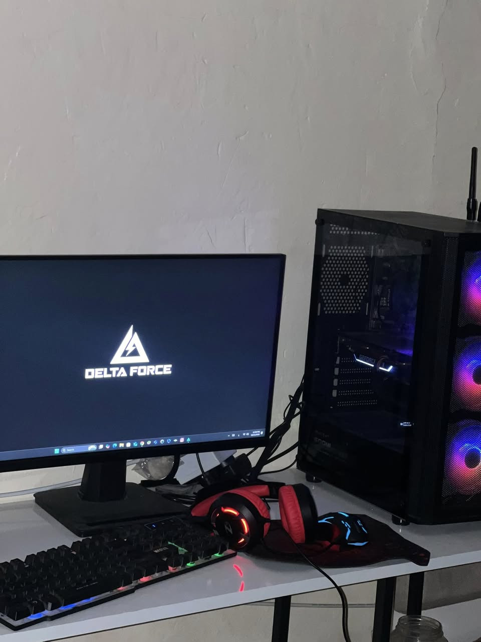 حاسبه pc للبيع المواصفات:
R5 2600
M.b b450
Gtx 1660super
Ram 16 3200hz
Ssd128 للنظام
Hdd 1t
Psu 500w
مع شاشه 100HZ
و ماوس كيمنك
و كيبورد و سماعه
السعر 700 وبيها مجال


**إذا كنت صاحب هذا الإعلان وتريد حذفه لأي سبب، رجاءا أرسل رسالة إلى الدعم الفني**