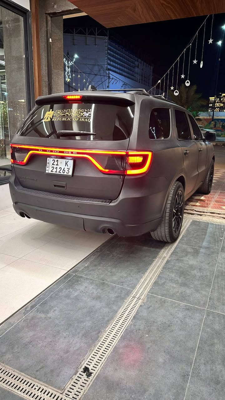 دوج دورنكو موديل 2016
محرك 6 سلندر 3600
بساتم 2014 يعني بانزين عادي دوانز انسى مكينه وكير بالكارتون تبريد ثلج 🥶🥶
تخم تاير جديد 
حداديه جديدة
سيارة جاهزه مناقصها برغي 
حادثها جاملغ وبنيد بامريكا وبالعراق الجاملغ الخلفي انطخ عندي
سيارة صابغها اسود طافي جماليه 
بيع فقط بدون مراوس  160$ وبيها مجال بسيط مكان السيارة بغداد الدوره 
للاستفسار ‭٠٧٧١ ٩٩٢ ٢٢١٣
