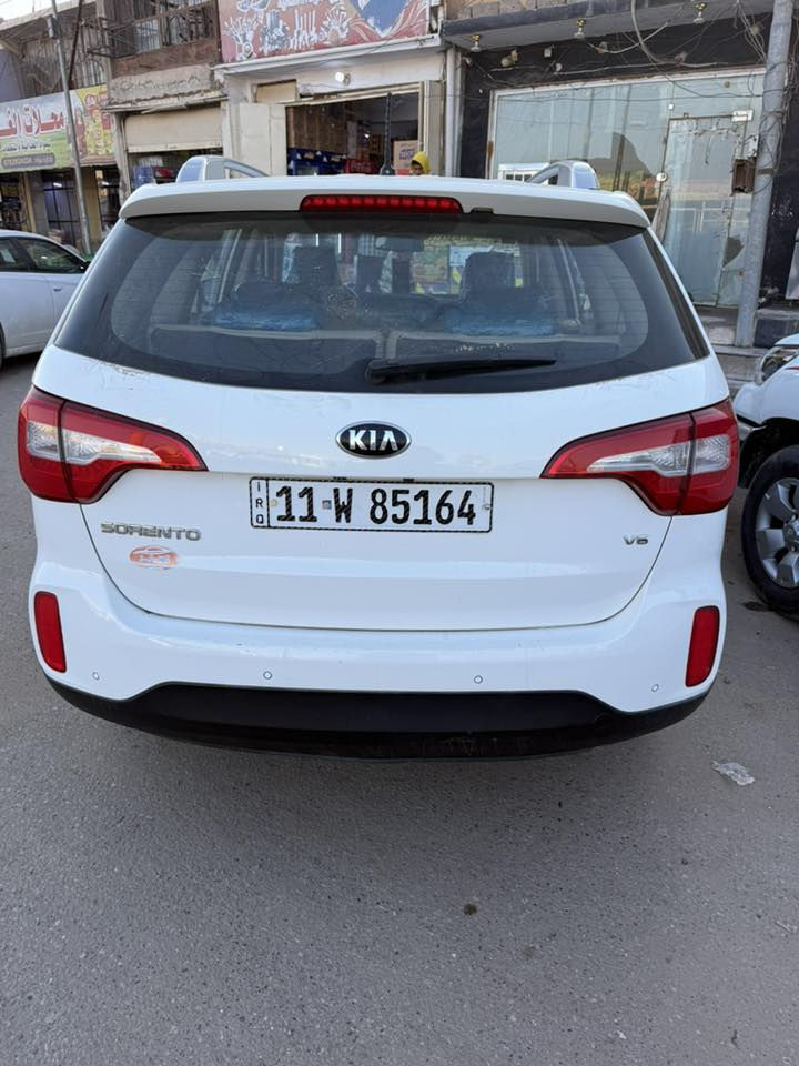 السلام عليكم للبيع سياره سورنتو2015
سياره مكفوله كفاله عامه 
فول واحد على واحد 
رقم بغداد  تحويل مباشر 
كير ومحرك كفاله 
تخم تاير جديد 
الاتصال على الرقم 
***********
مكلف بالنشر
