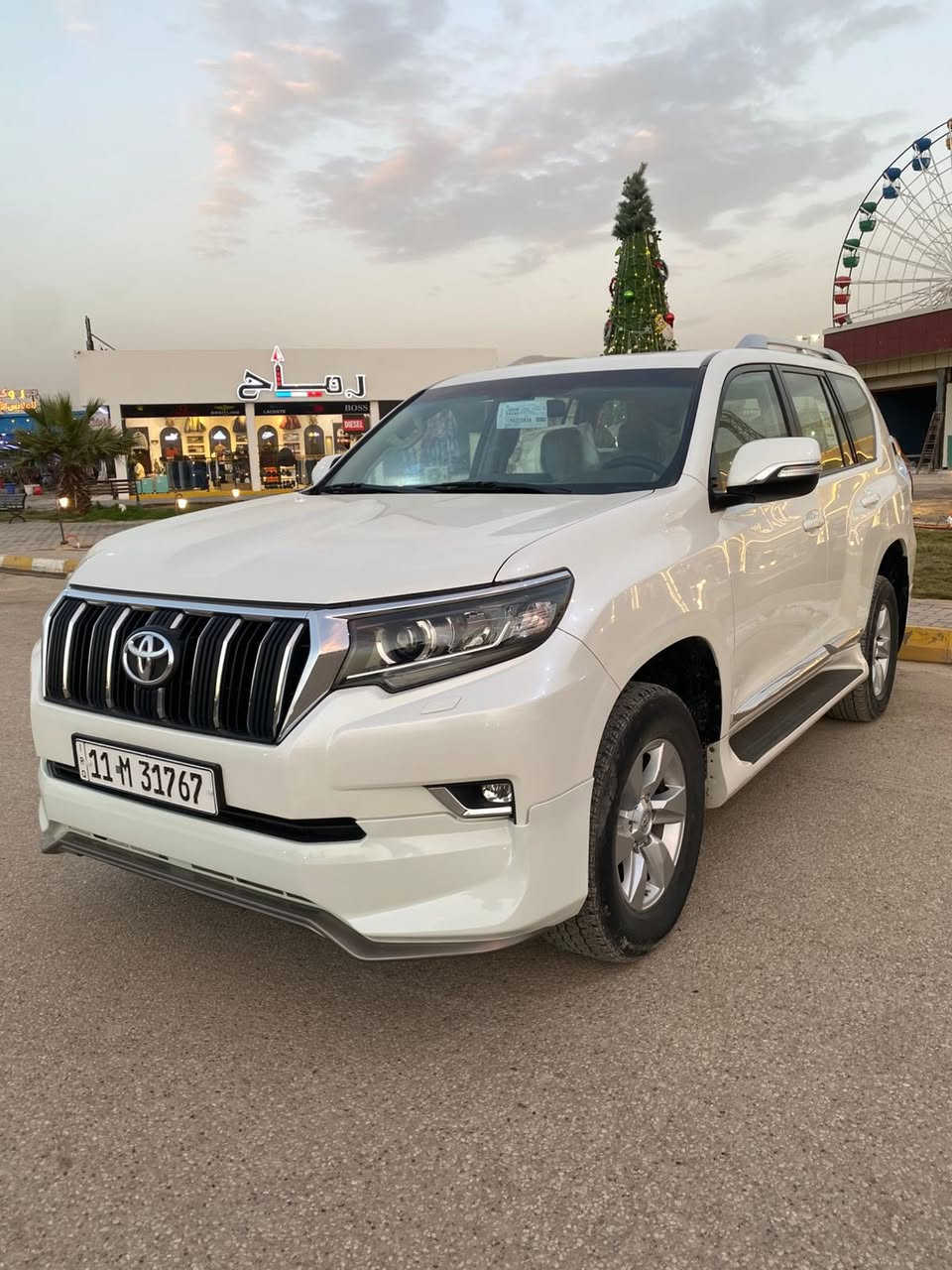 سلام عليكم برادو 2018 TXL
سيارة كفالة عامة عدة بيديار اصبع واحد صغير
ماشية 70الف حقيقي 
زراك لايت 
فتحة سقف 
اشاير بالمري 
مري قلاب 
تشغيل عن بعد
ثلاجة وصطية
كامرة خلفية 
حساسات 
رقم بغداد مشروع وطني بسمي 
سيارة جديدة لا حالوب ولا رصعات كفالة عامة 
السعر 385وبيهة مجال 
للاستفسار ***********
