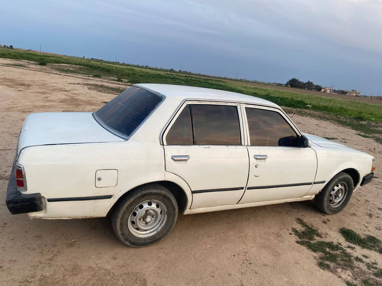 السلام عليكم للبيع كرونا موديل 81 رقم كركوك دولي تحويل ثاني يًوم  كير محرك كسل شرط صدر جديد تواير جدد دبريد ثلج شرط سعر32 واذا مراوس هم ترهم مكان العلم
الاتصال ع رقم مكلف بنشر ***********
