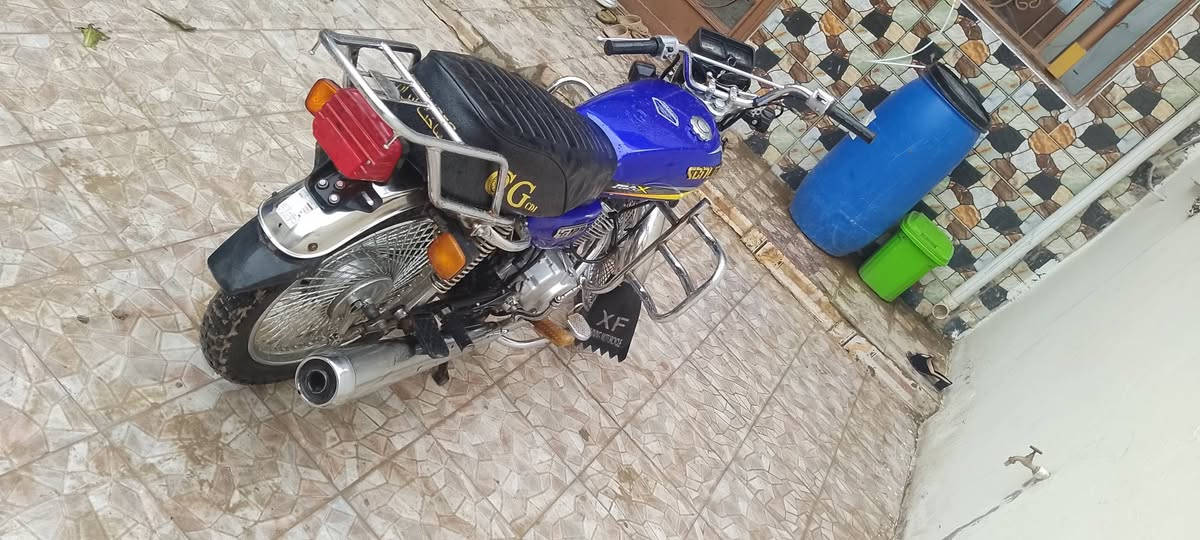 السلام عليكم تايكر 23 اربعه كير فول نضافه محرك مو مفتوح بلاديه بيع ومراوس للستفسار خاص او ***********
