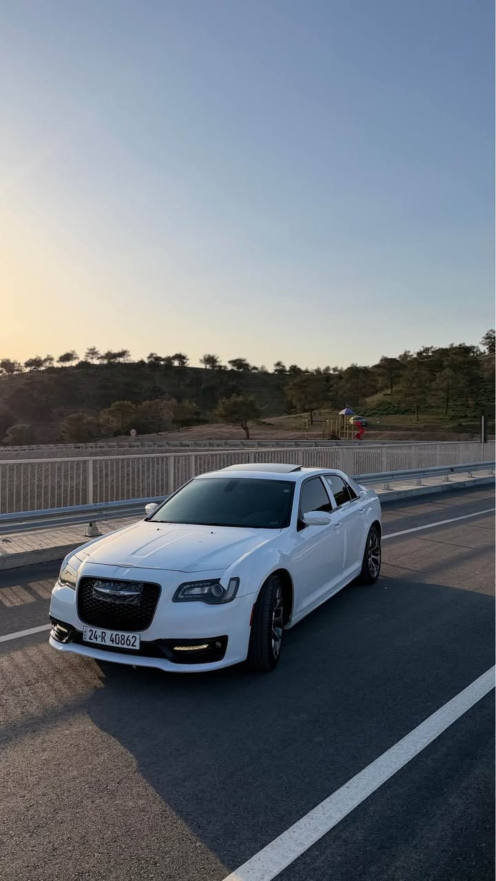 کرایسلەر ئۆباما ٢٠١٧ بێ سبوخ کلین شەریکە هارلم ٦٨هەزار مایل رۆیشتیە هەموو شتەک بە شەرت سەیارەکە ئی بن خۆمە بێ مەسروفە سەیارەکە لەحیە شۆرە فول فول مواصفات سەماعە بیتسە شاشە گەورە کوشن هیتەر سوکان هیتەر ٢جێ پیدیئاڕی هەیە 
سیارە کفال عام بدون صبغ فول فول ٦٨الف میل ماشی سماعات بیتس بچم کبیر بیها اثنین پدر کشنات هیتر ستیرن هیتر مواصفات S ستە سلندر مابی ای مصروف کل بشرط
 📞:0750 492 9156
                                                                       رقم واتساپ أربيل, العراق
