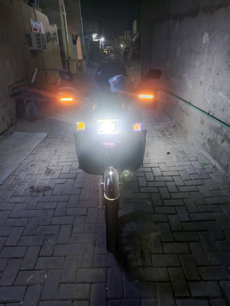 سلام عليكم دراجه سونك 5 كير موديل 2025 شهر 10 دراجه بعدهى رمبه عله وضع شركه اي نقص مابهى مكينه 200 سيسي شاشه لمس مبي ثري بلادي تايرات جوبلس وراق كامله بصمه تشغيل عن بعد 2 سويجات 2 ومجمبزه كدام عينك سعر 850 وبيهى مجال حك جيه لعنوان بغداد مدينت الصدر رقمي *********** شراي يخابر وبي خير ودلل
