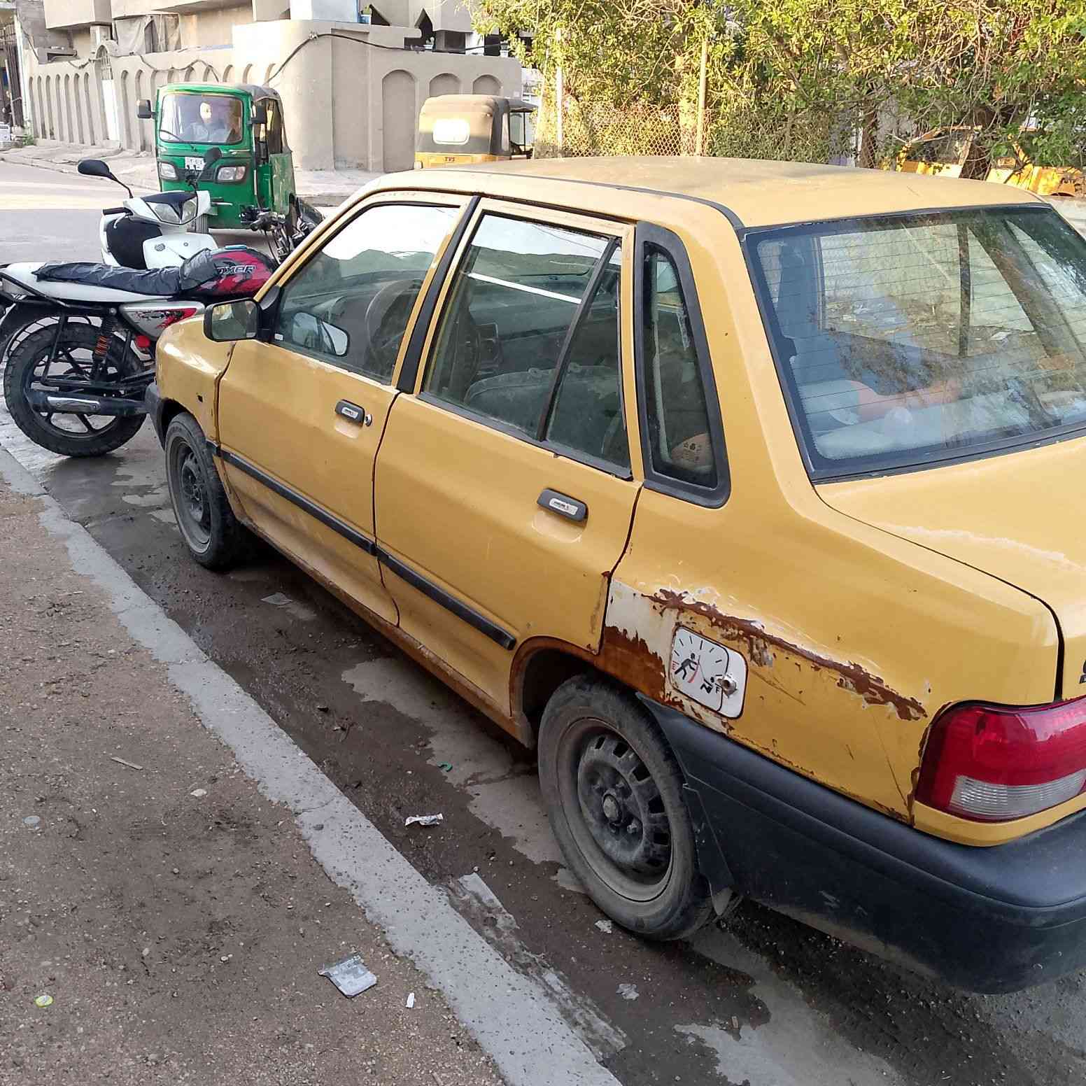 السلام عليكم للبيع سايبه 11سنويه تفاصيل بدون راعي اتكفل سرقه أو عشاير السياره شغاله أو تمشي محرك لا تنقيص ولا تبخير كهرباىيات كلها شغاله الكير الرابع ايفلت ابيع كوم حديد السعر 9 $اوراق مكاني بغداد الشعله ***********
