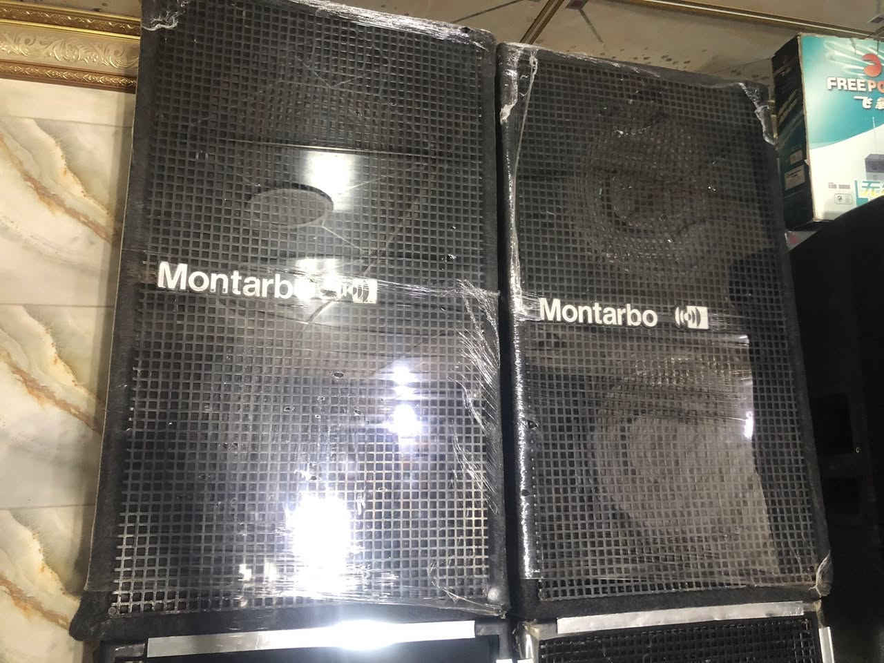 السلام عليكم 
جهاز ايكو چنگ 
 سماعات ثنائي ١٢/١٢ (عدد6)
الجهاز ما مستعمل بس على كد الفحص 
والسماعات مستخدمات سعر المنضومة 
١٦٥٠(مليون و٦٥٠)وبي مجال شي بسيط 
***********
