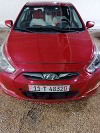 سياره اكسنت للبيع موديل ٢٠١٧ اللون احمر تحكم ستيرن حساسات أمامي خلفي ر...