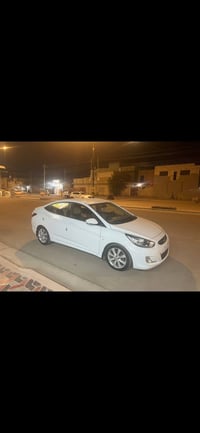 اكسنت • ٢٠١٣ • بدن مبدل