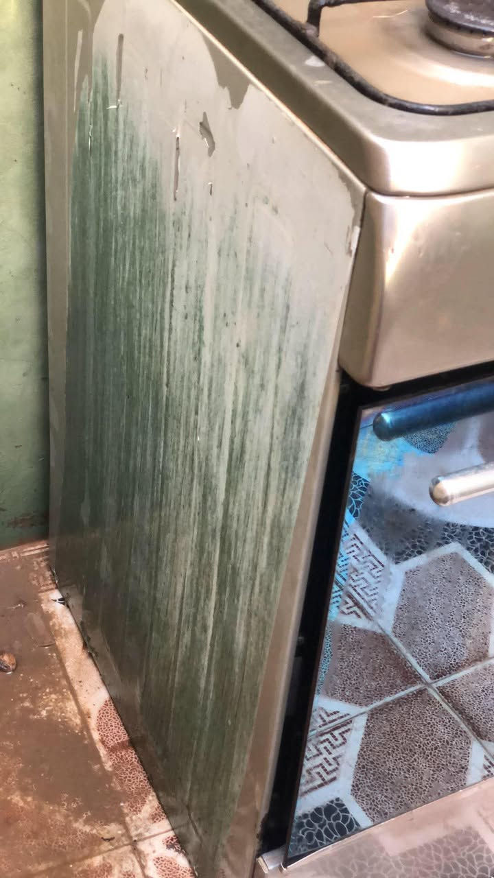 طباخ
شغال كلة 
١٥٠ 
***********
