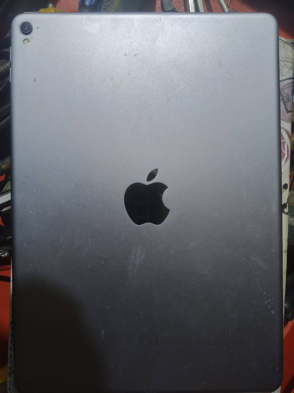 السلام عليكم
ايباد برو 
ذاكرة 32
مستبدل بطاريه وكلاس 
نضافه 90بلميه 
مراوس أو بيع 
سعره 125 بي مجال 
***********
