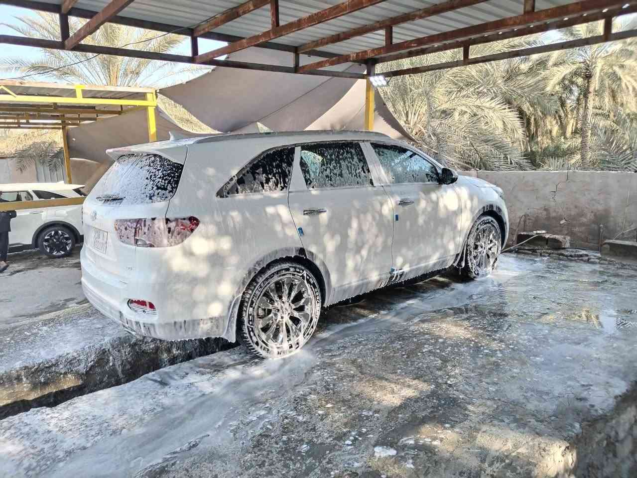 السلام عليكم
للبيع كيا سورنتو 2019
خليجي  
 
فول الفول 
مواصفاتها معروفه 
بصمه
كشنات اماميه كهرباء
فورويل
انظمه قياده اربعه
كشنات جلد  عليهن شعار جي تي لاين
جنطه كهرباء
3قطع تبريد
كشنات امامي خلفي تبريد
مري شفط
اشاره بل مري
شاحن وايرليس 
 سايد بريك بصمه.  وبعد بيها هواي مواصفات 
 
السياره نظيفه بمعنا الكلمه احلا من الصور بهواي. 
مكان السياره السماوة 
رقم صاحب  السيارة ***********  مكلف بل نشر
