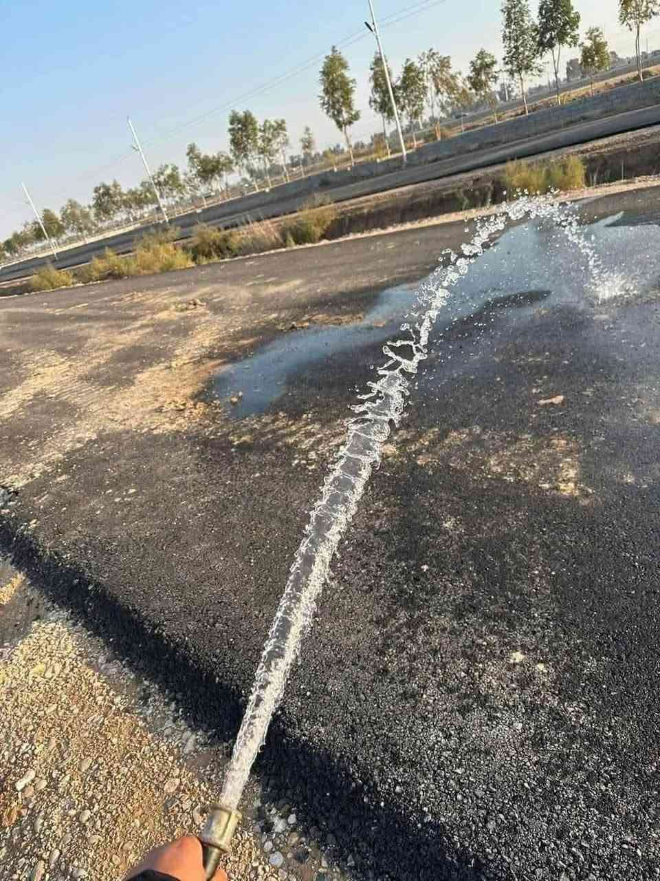 السلام عليكم
قطعة أرض في مجمع الفرسان  ( بعقوبة الحديد قرب الجملونات +مجمع الفرسان )
*طابو زراعي سند ٢٥ ملك صرف 
*المساحة (100) متر
بسعر 17 مليون 

على شارع بل وجه بداية المجمع  ماء كهرباء تبليط منطقه كامله 

مستعجل على بيعتها ابيع جوه السوك 

للأستفسار التواصل مع الصفحة أو الأتصال على الرقم: ***********  + متوفر واتساب
