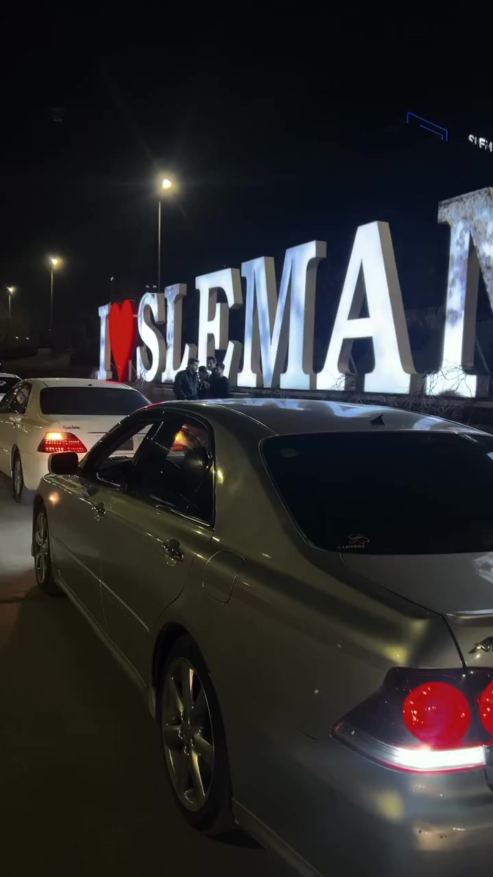 شاهینە GRS 182بڕاوە سپۆرت ناو سور گێڕو مەکینە بە شەرت ویلی دینگەیە فۆرمیگا کراو با سور لە قوەتی خۆی بێزارە نرخەکەشی ٥٥ گەڵاو معامەلە ***********وەتس ئەپیشی لەسەرە🩶!
