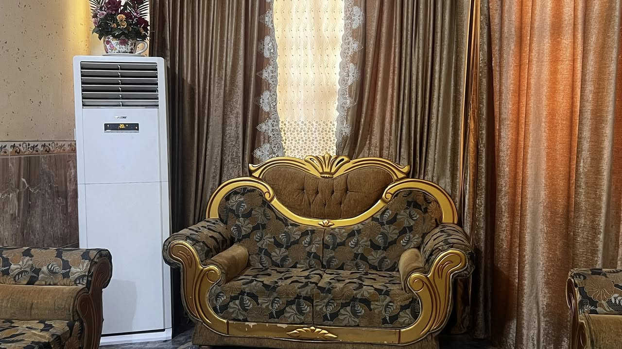 تخم عراقي 10 مقاعد ضرر بسيط جدا 
مستعمل ونضيف سعره مناسب 
270 ومكان مدينه الصدر


**إذا كنت صاحب هذا الإعلان وتريد حذفه لأي سبب، رجاءا أرسل رسالة إلى الدعم الفني**