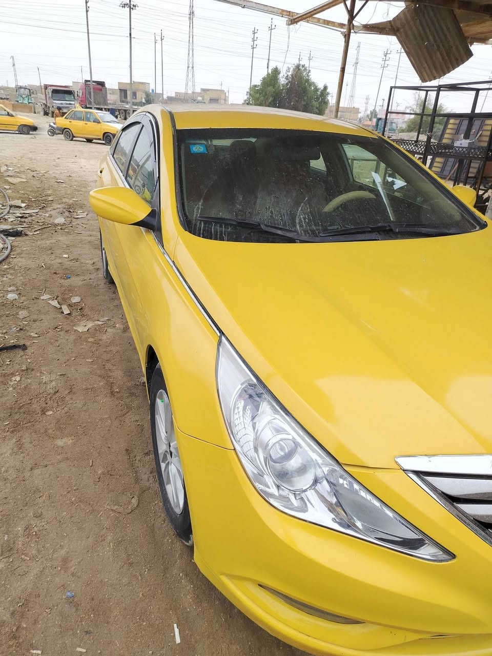 هونداي سوناتا موديل 2013 ورد أمريكي حادثه جاملغ تبديل  وبنيد نفسه شواصي سليمه محرك2400 ع شرط نص فوال  داخل بيجي تحكم جهتين كشن سايق كهرباء كشنات تدفأ سياره رقم دوالي بسمي مصفره هئيه وغرمات وهزه جديده سياره جهازه مكينه كير حداديه سعرها 85وبيه مجال قليل لشراي للاستفسار *********** مكاني ديوانيه
