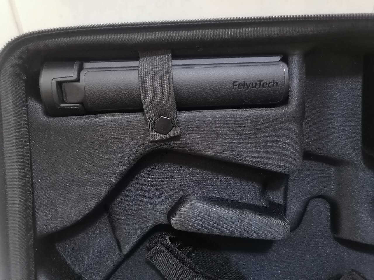 FeiyuTech Scorp 2:
 مثبت كاميرا مزود بتقنية الذكاء الاصطناعي

مانع اهتزاز كامرا استعمال قليل 
ميزة تتبع بالذكاء الاصطناعي
التقاط صور بالاشارات 
شحن طويل
قيم  خلي سعرك بما يرضي الله وبالعافية ع الياخذة
فيديو مراجعة علية لليحب يطلع على ميزاته 
https://youtu.be/UCgVbmAMAmY


**إذا كنت صاحب هذا الإعلان وتريد حذفه لأي سبب، رجاءا أرسل رسالة إلى الدعم الفني**