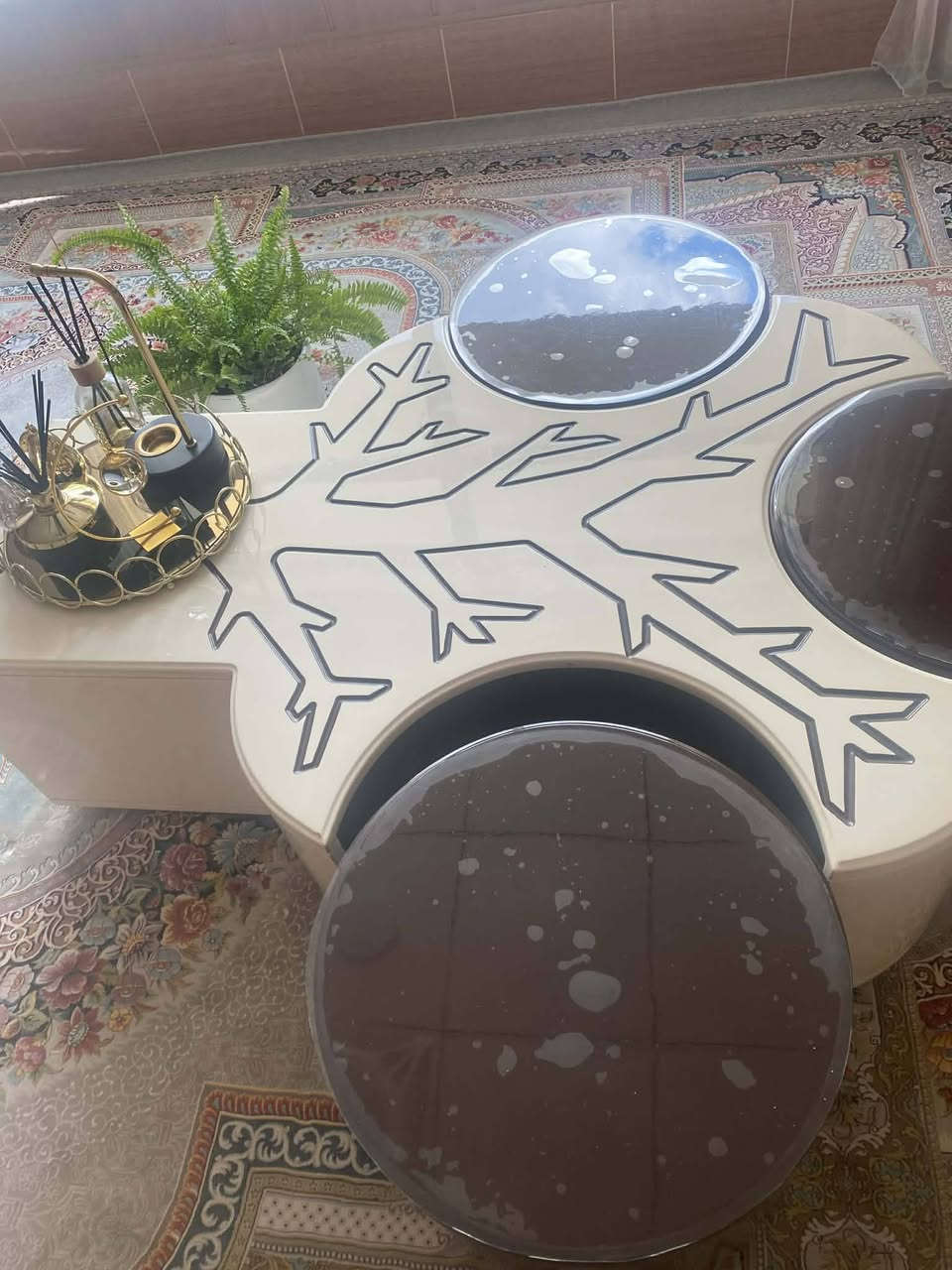 مێزی ناوەڕاست دو چەکمەجەی مخفی هه یه ده ربه ندیخان حه فتاو بینح هه زار قفلی بی عه یبه


**إذا كنت صاحب هذا الإعلان وتريد حذفه لأي سبب، رجاءا أرسل رسالة إلى الدعم الفني**