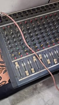 سلام وعليكم ٣ مكاسر اللبيع ابو جنطه ايطالي اصلي اتلاثتهن ممصلحات سعر ٧...