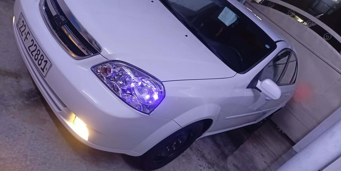 أؤبترا مؤديل 2012سپي بي بؤياخ بي پارجه گؤراو   بي كردنه وه و عيار  سه ياره كه بس دوو سي شيوني عديل ساردي هه يه بست بسته. ته رزه ي. نيه. مواسفه ت 4جام كاره باي  ئاوينه كاره باي. ته بريد ته ت فيه هه موي مه ز بوته سه نه وي رقمي تازه يه به سه ر نه جوه به ناوي خؤمه وه يه پيتاقه ي. بنزيني هه يه كركوك  تاخم پيشو دوايم تازه دا گرته جوار تايه ي تازه يه پاتري  ئصلي تازهم بؤي كريه سه ياريكي بي عيبو جوانه هه ر كه سي كرياره  له خزمه تيام رقم مو بايل ***********.  شيون  كركوك. سعري 87مه جال له خزمه تانام
