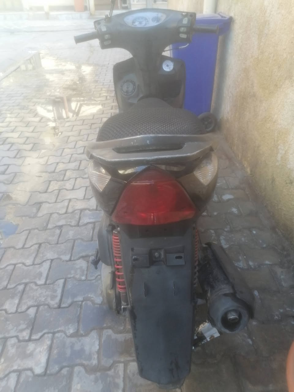 ثعلب كامله نضافه فول محرك مكفول نكره بكل وقت ٥٠٠ الف مكان ساحه القا ***********
