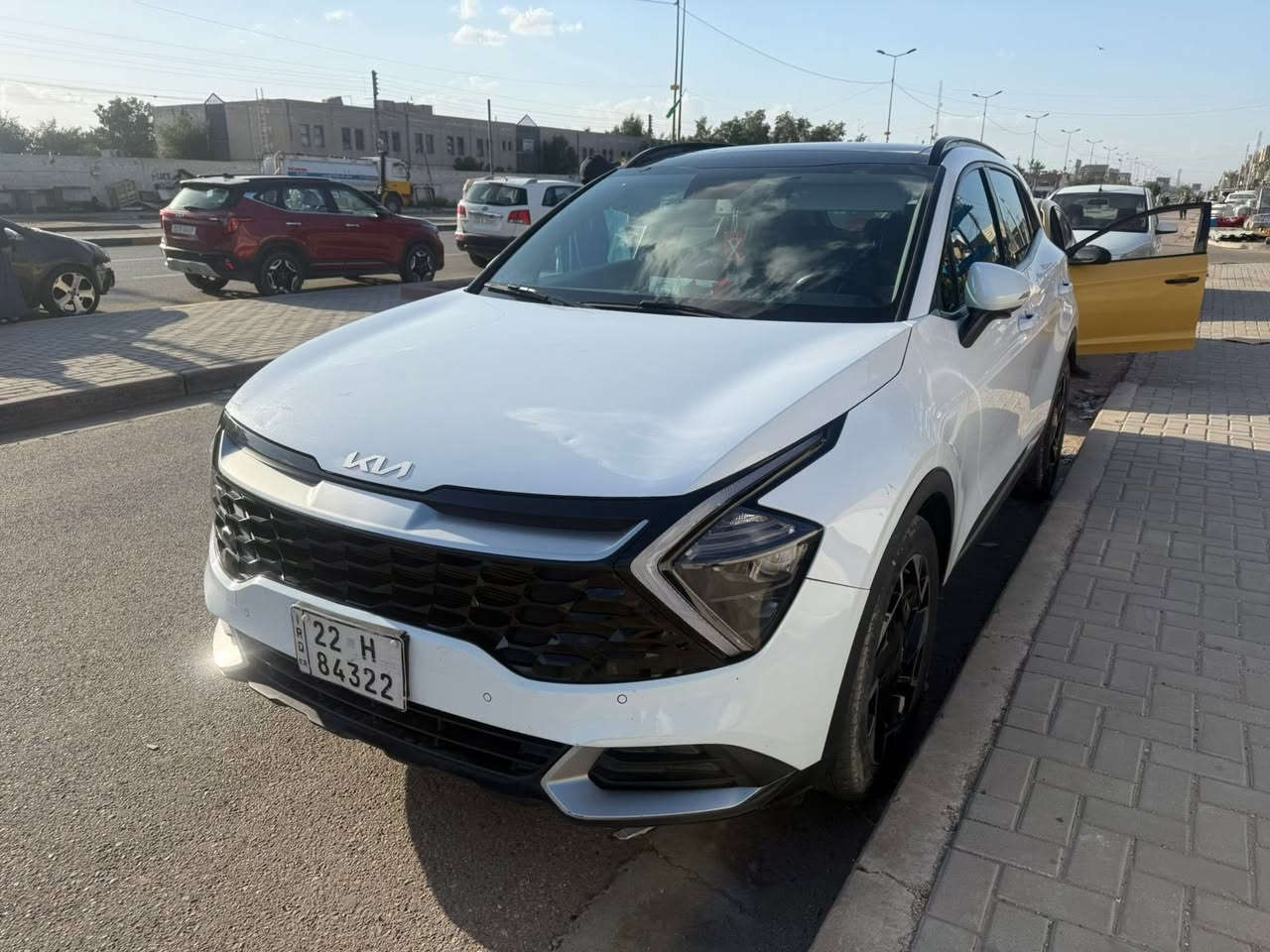 سبورتج موديل 23 اربيل مكفوله عدى بارد قليل ورصعه بلباب سونار وياها سعرها 205 بانوراما رادار جانبي وجنطه كهرباء 
***********
