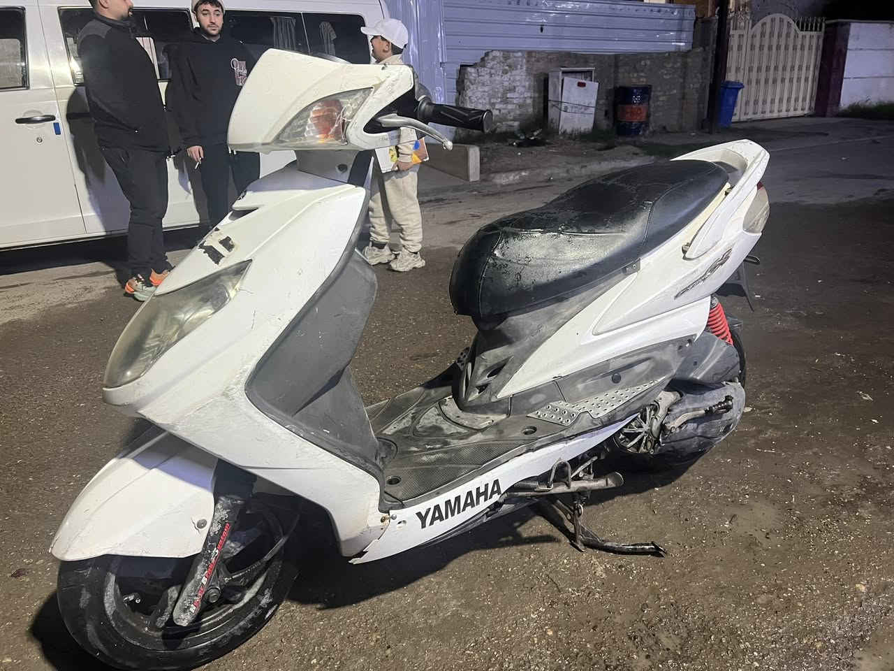 للبيع سكنس فحل كابريتر 
بلادي 
***********
غير متواجد على الفيس
