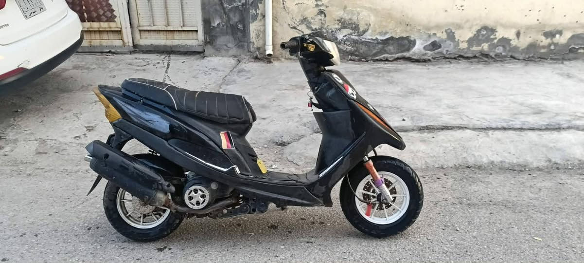 سلام عليكم ماكس عدله دراجه جديدة شلعه ومعدل خير من الله كهربائيات كلهه شغاله دراجه عليهه كلجات رياضي سعر 425 وبيهه مجال  *********** متواجد خاص
