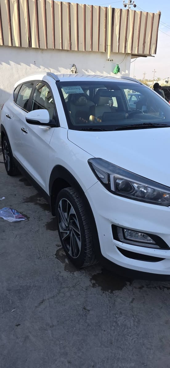 توسان موديل 2020 رقم اربيل باسم شركة تحويل ثاني يوم  محرك 2000 دوش سيارة جاهزة  وبيها حادث بسيط كلش والسونار مرفق بالصور تبريد تدفئة تخم تاير جديد باتري جديد مواصفات مري كهرباء وشفط تحكم ستيرن جهتين شباك نيكل كامرة خلفية بلادي دبل سويج
 السعر 170 وبيها مجال مكان واسط
رقم الهاتف ***********
