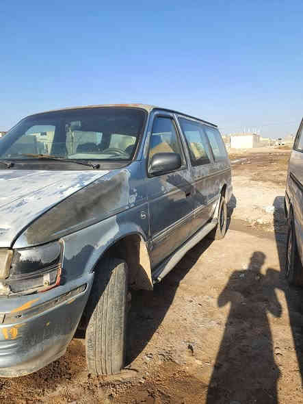 دوج مديل 92
رقم نينوى لماني مستلم سنوية باقي ع ستلام لرقام
مكينة 3\300 حاوية 
كير كهربائي ينمر ٣ وبك فقط خلل كهربائي
كشرة بلادي بذون صبغ 
صدر جديد 
مشط ستيرن جفتة جديد 
باور مال حاوية جايبلة
راديتر جديدة 
غرفة نضافتة ستين بلمية 
كهرباء كلة شغالة 
مكاني بغداد البياع المعالف
لسعر   22 $ وبية مجال قليل 
راعية بلدورة تتواجة ويا مباشر 
اتصال  ***********
بيع او مراوس
