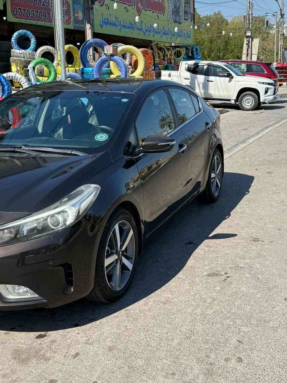 السلام عليكم سيراتو  مديل 2017 للبيع فول مواصفات خليجي مكفوله كفاله عامه مكينه 2000 فتحه كشنات جلد تبريد وتدفئا تحكم ستيرن بصمه سبير ما نازل مال شركه سياره احله من الصوره السياره بسمي تحويل ثاني يوم سياره سيراتو إيراني بي ايبي
السعر 149 بيها مجال حك الجيه
العنوان بغداد حي العامل 
رقم الهاتف
*********** سيد فلاح
