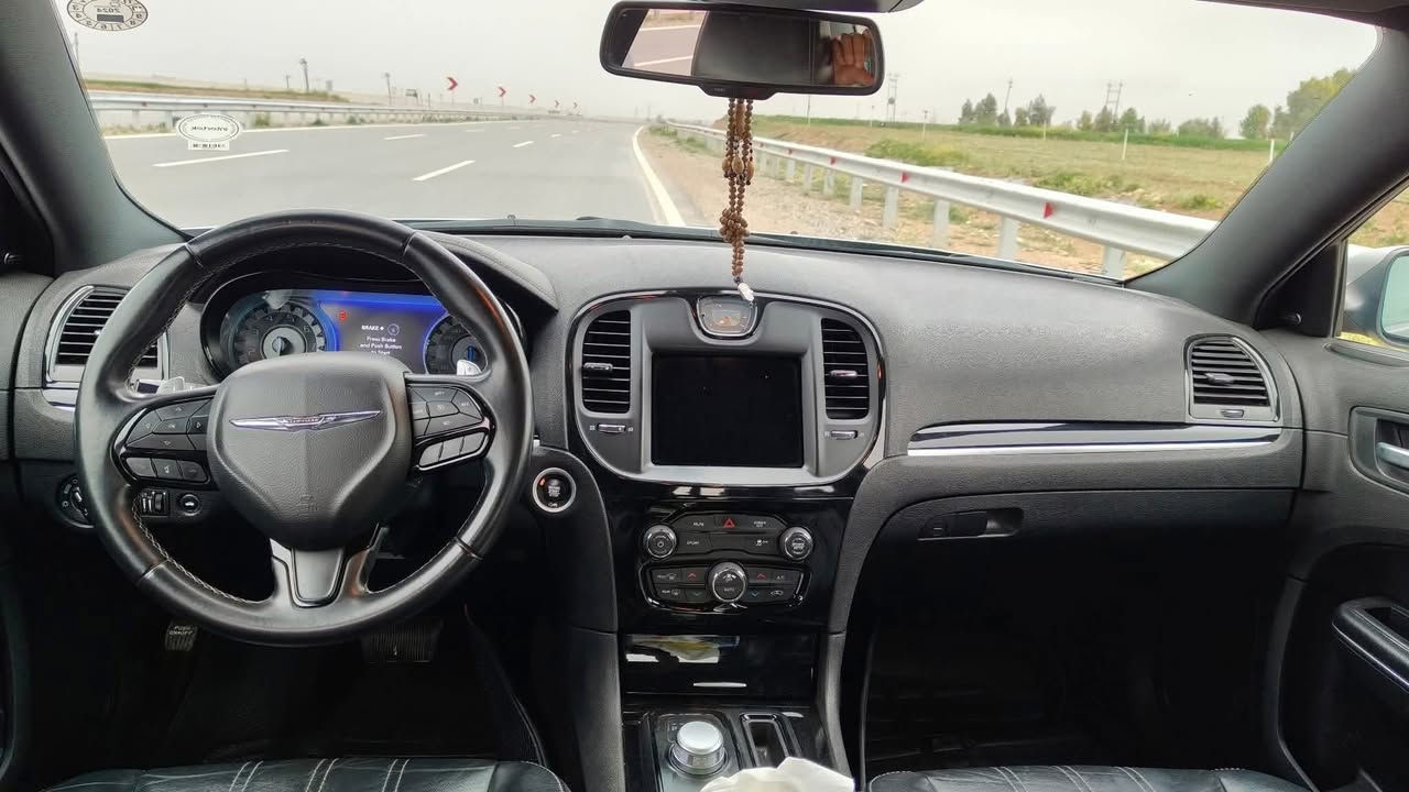 للبيع أوباما 2018S اكلين شرط فول بدون فتحت سقف مكان السيارة الموصل السعر 260$ للاستفسار ***********/***********
