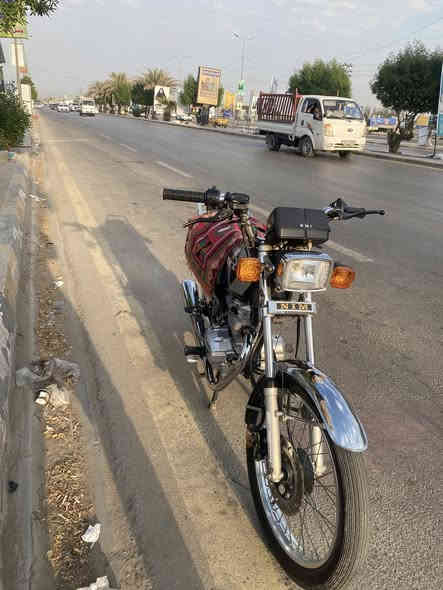 اربعه كير مديل 23للبيع 
وكيلها العارض دراجه نصيفه ومماشيها هواي 

مكاني نجف  كلشي شغال ومعايزه شي سعرها 950بيها مجال شي بصيط حك جيه 

واذا مو شاري لتعبني فدوه ***********
