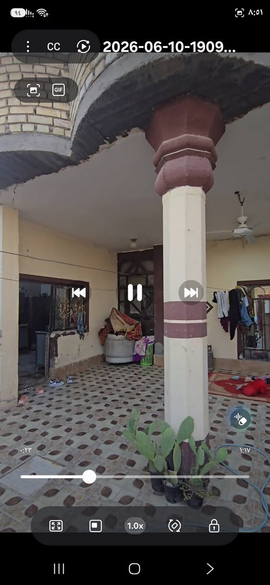 سلام عليكم للبيع البيت200بالسند واقع حال 190 يحتوي على مضيف خارجي صب هوه والطارمه  صحيات خارجيه سندويج البيت كذلك يحتوي على غرفيتن نوم حمام داخلي مطبخ  عكاده الداخل العنوان بابل النيل بحريه شارع بحريه للاستفسار ***********
