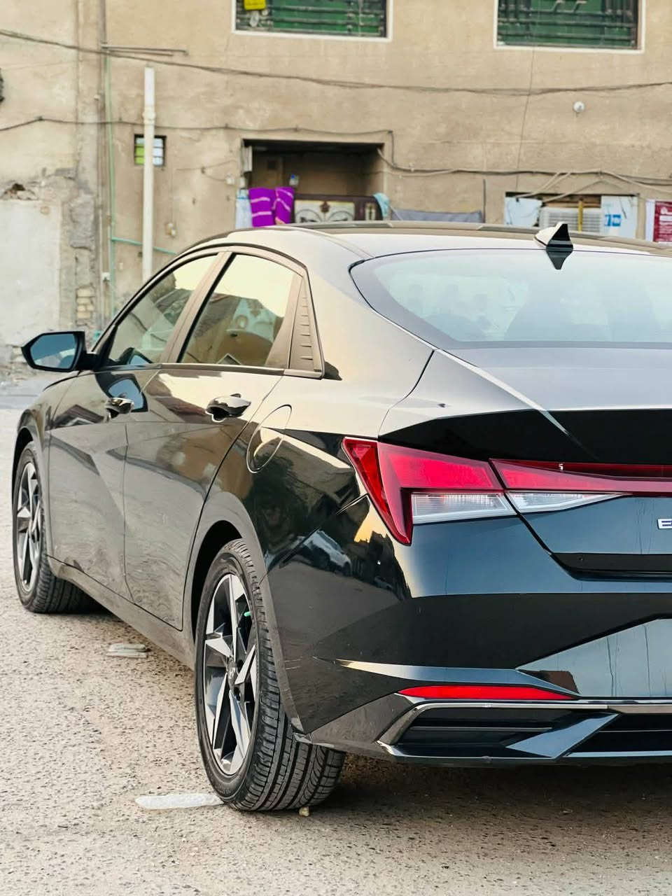 الانتره موديل 23
فول عدى الفتحه 
حادث قبق جنطه نفسه مصلح 
السعر 153  بي مجال بسيط 
العنوان بغداد   (جميله حي الاكراد )
***********
