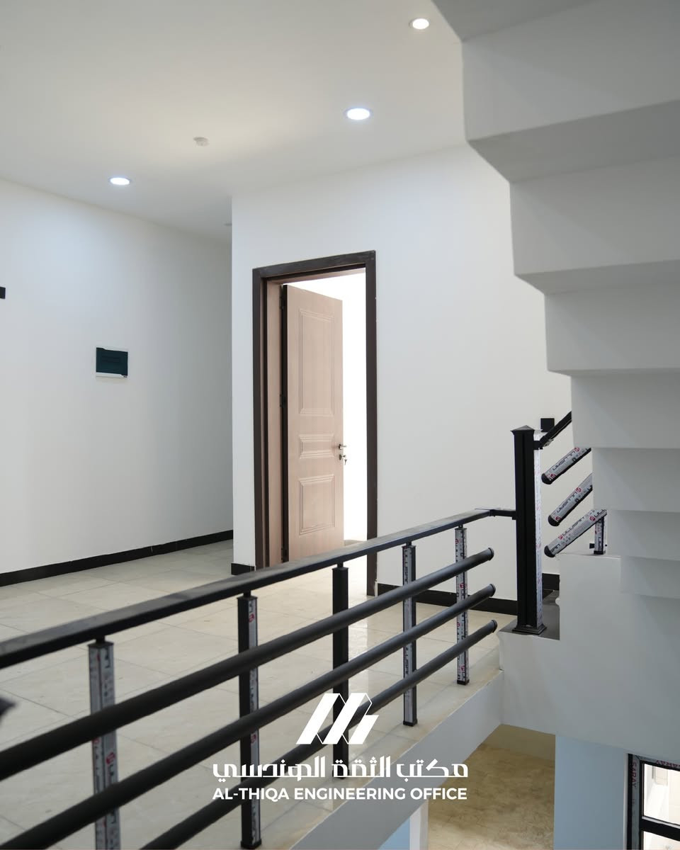 بيت للبيع بتصميم حديث واستغلال ذكي للمساحة شغل درجة اولى🏠 

مساحة 150 م | واجهه 6 | نزال 25

📍الموقع :-  حي الجهاد - الضباط - قرب شقق حي صدام 

تفاصيل البيت ⬇️

➖ الداخل 4  غرف نوم واسعة.
➖ صالة الاستقبال.
➖ مطبخ مرتب.
➖ 4 حمام بنظام حديث.

التشطيبات والمواد ⬇️

➖ الواجهة تغليف بورسلين.
➖ الأرضية مرمر.
➖ الشبابيك ألمنيوم عازل بجودة ممتازة.
➖ ديكورات داخلية.

📌 للاستفسار و معاينة البيت ميدانياً

الاتصال على الارقام ابو يوسف *********** ➖ *********** 📞
ابو مهيمن *********** ➖ *********** 📞

#عقار #عقارات #عقارات_للبيع #عقاراتي #عقارات_العراق #العقارات 
#المقاولات_العامة #مقاولات #مقاولات_عامة #البناء #البيع #الشراء #الايجار #الايجارات
