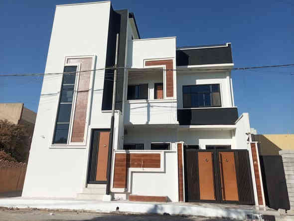 اني صباغ بيوت وحديد
ومانع رطوبه وتصليح جدار 
والسقف الثانويه اسعار مناسب جداً
عندك ستفسار اتصل الرقم  ***********  *********** واتساب  
داخل موصل تحياتي الجميع
