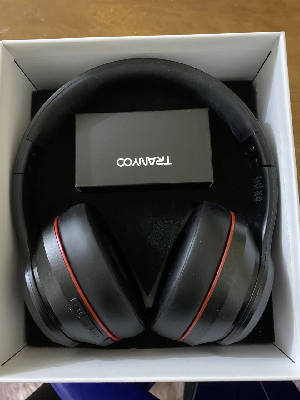 سماعة ماركة Tranyoo
"مواصفات

مريحة للأستخدام المتواصل

تغطي الاذن بالكامل 

وقت تشغيل((100ساعة))للموسيقى

مع50-60ساعة لليوتيوب والالعاب 

شحن Tayp-c

السماعة هجينه بيه مود بلوتوث ومود سلك للألعاب AUX 

السماعة مفتوحة من الباكيت لان مال امزون 

ملاحضة البلوتوث يعمل بتقنية ((5.3))

اعلى سعر ابيع


**إذا كنت صاحب هذا الإعلان وتريد حذفه لأي سبب، رجاءا أرسل رسالة إلى الدعم الفني**