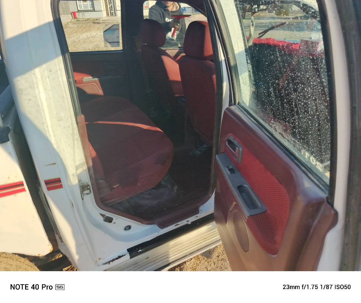 سلام عليكم سياره كريت ويل البيع موديل 2012سيارع نضيفه وكلش حلوه رقم قادسيه الكثر تفاصيل على الرقم ***********مكان السياره ناصريه قضاء الاصلاح