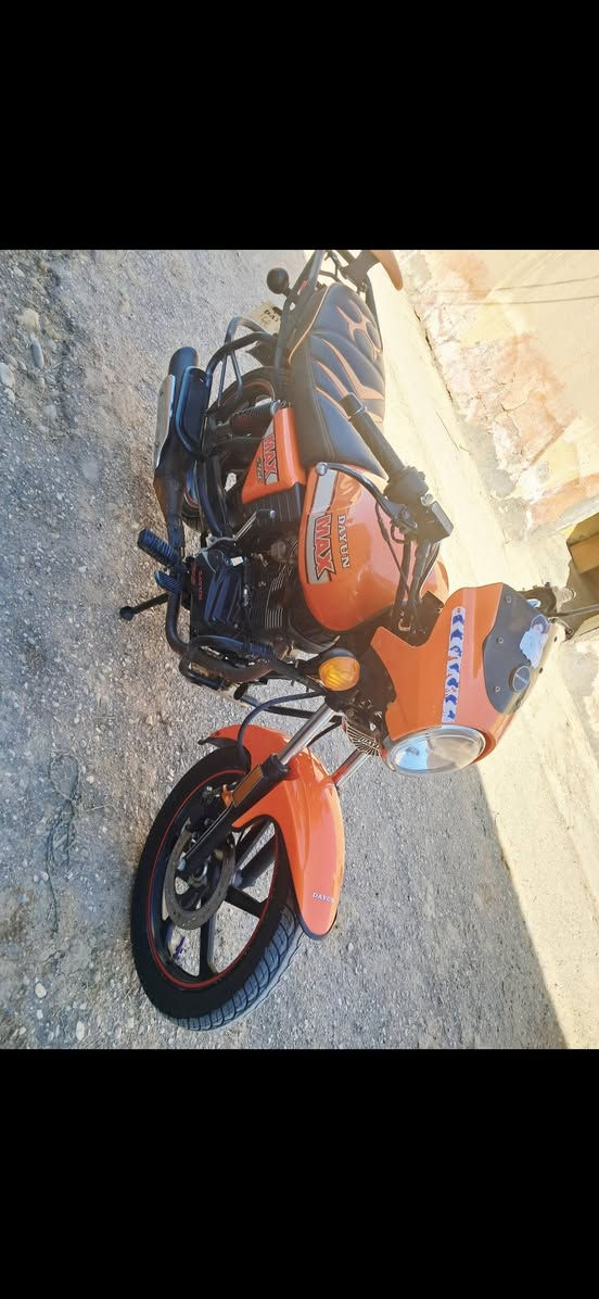 للبيع دايوان ٢٣ ماكس جديد جديد. كفاله عامه احلا من الصوره مكان واسط كوت. السعر 1850 لاتصال ***********
