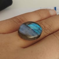 حجر طاووس • طبيعي • ٢سم