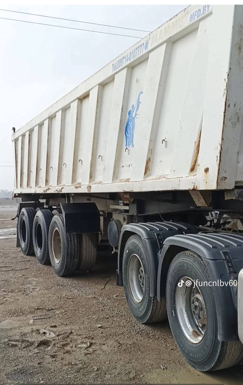 السلام عليكم
البيع عربانه ماموت حداديه 3دنكير م32 موديل 20 
***********
***********
