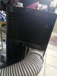 سبلت داخلي 1طن هايسنز انفيرتر جديد الاستفسار07712222653 مكان بغداد الك...
