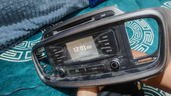 شغال بلوتوث سي دي موديل 2014 للبيع  ***********
